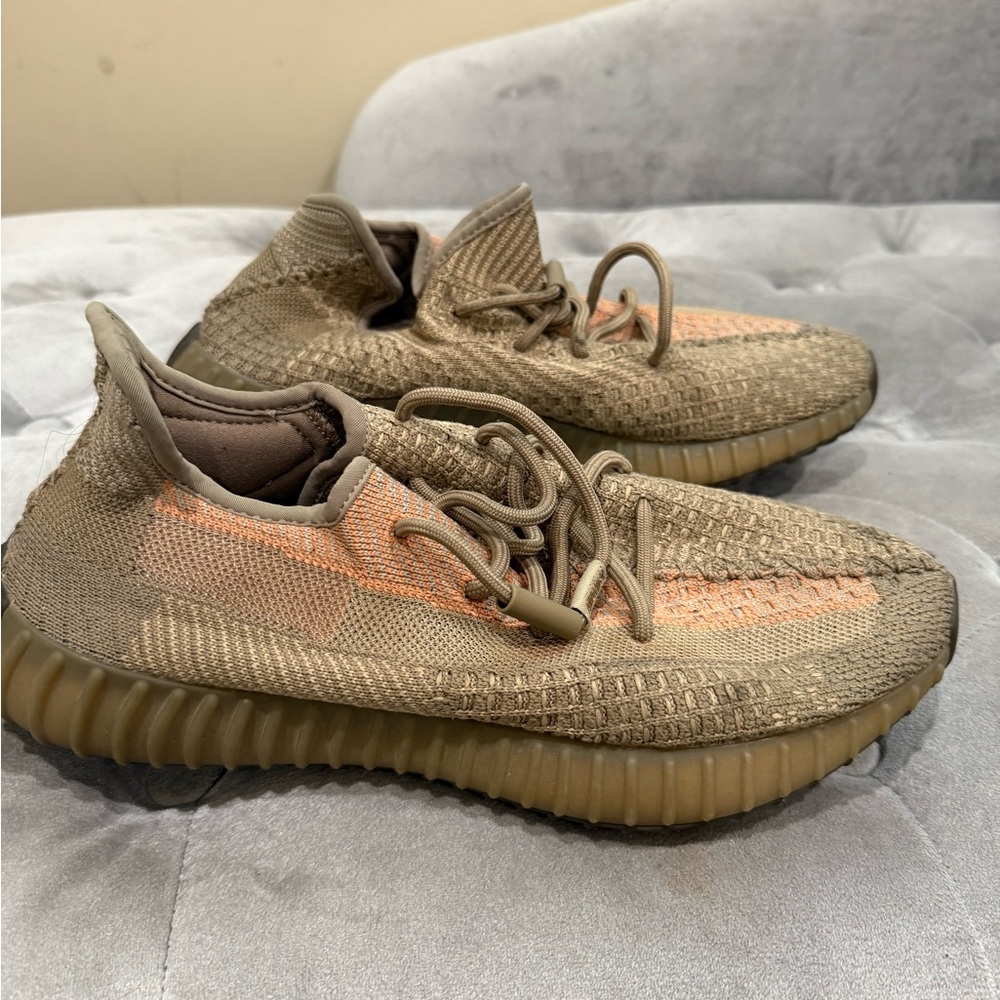 Yeezy Sneakers in Tan and Peach 8.5 Men’s